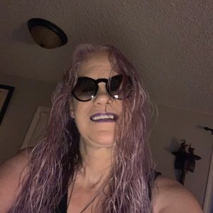 Meet your Posher, Tracy